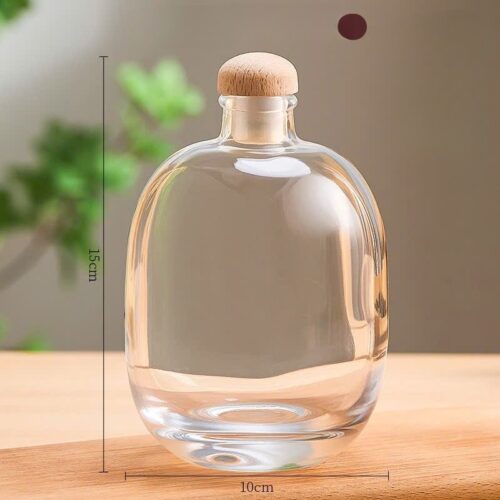 Chai bầu tròn trong nắp gỗ